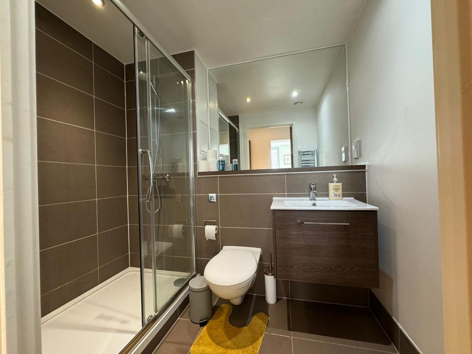 Cozy One Bedroom Flat 20 Mins Central London Bp142 Εξωτερικό φωτογραφία